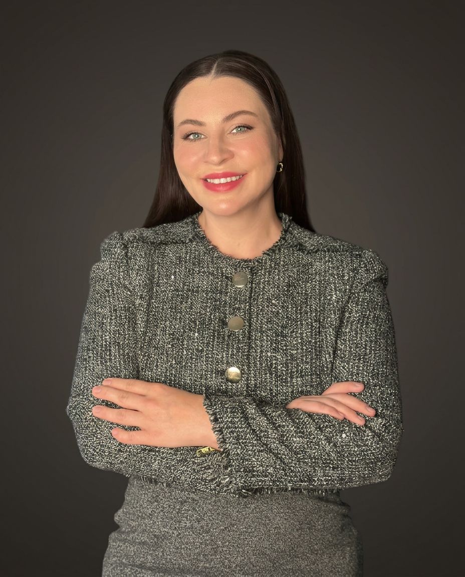 Luba Inz portrait, tweed jacket